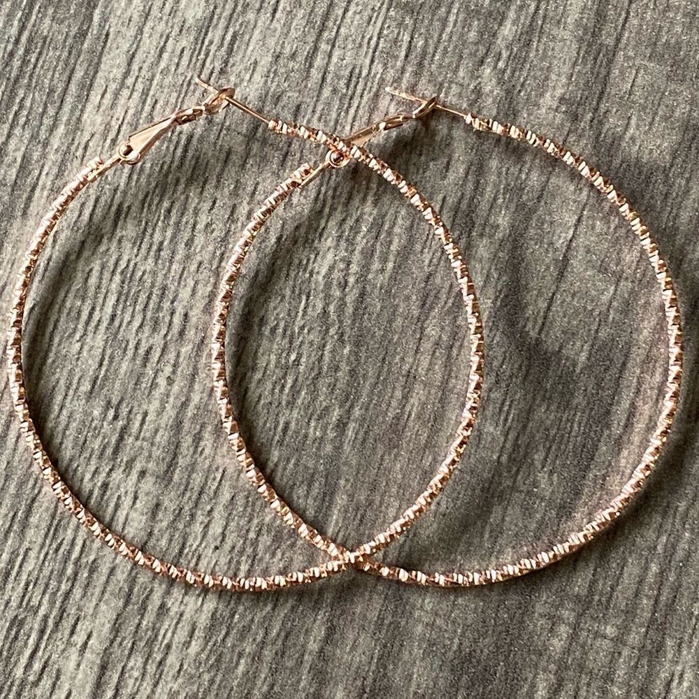 New Beautiful Rose Gold Twist Cut Hoop Earrings 60mm 2 1/4”